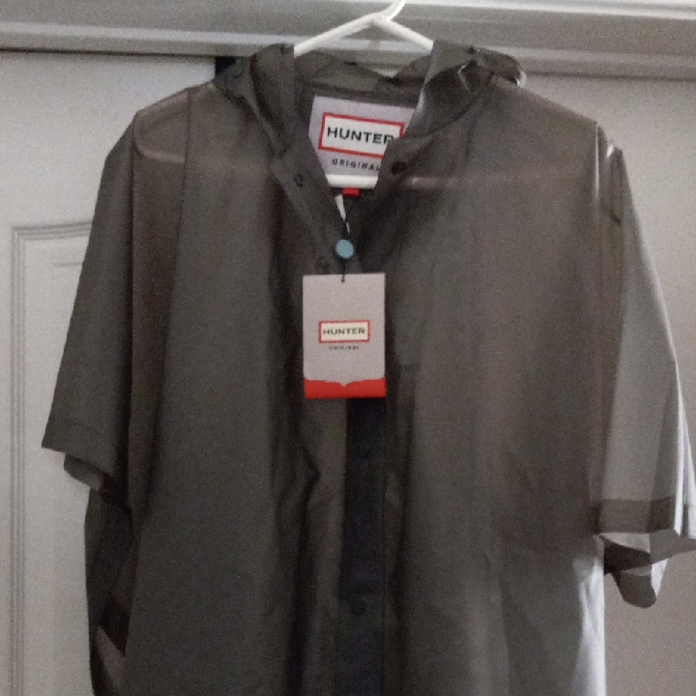 Hunter Gray Raincoat for All-Weather Protection